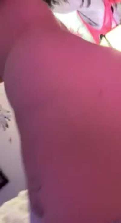 First post😇 just a lil taste before bed 👅✨🖤 happy weekend ✌️