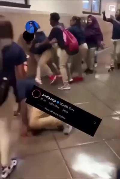 I CANT STAND THIS MF 🤮🤮