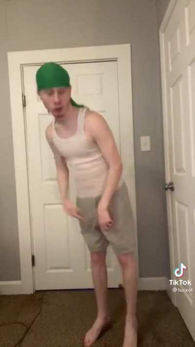 This reminds me of Wubby, go white boy go