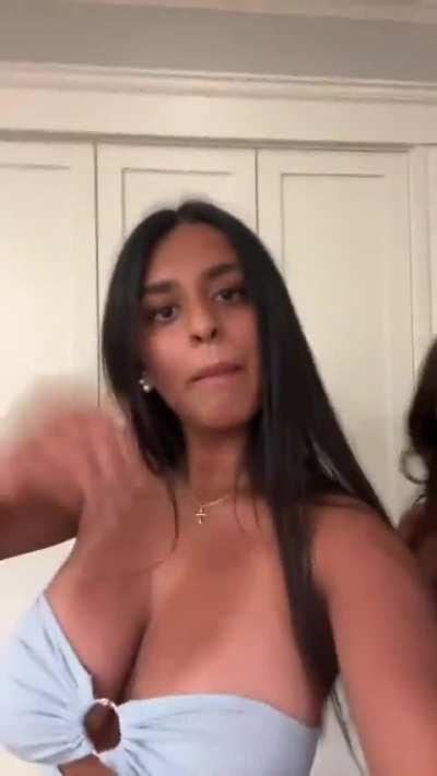 @emily.santttt on insta has the biggest tits for her age. Go blow up her insta because of her huge boobs