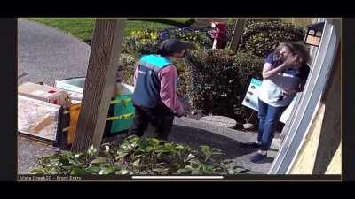 Amazon driver punches 67 year old repeatedly for calling her a bitch