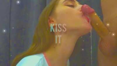 Doesn't looks gay to me, what do you think?