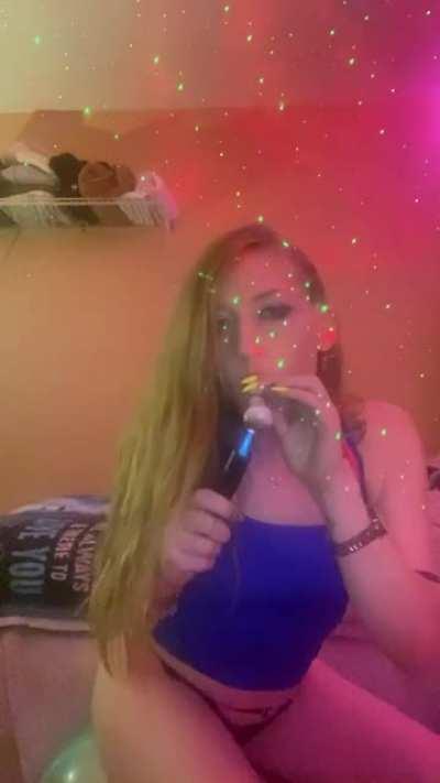 I can have my cake and eat yours too and still have mine left💋