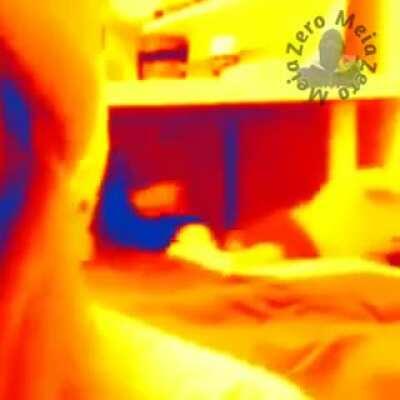 Rato safado comendo ursinho bundudo