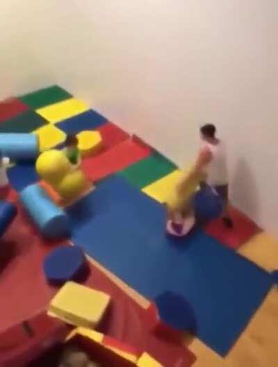 Haseldan AkumaNecro vs freshies