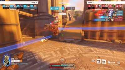 One of the best clutches I've done. The Pharah ult killed my entire team except the Moira and me but we managed to win the 2v4