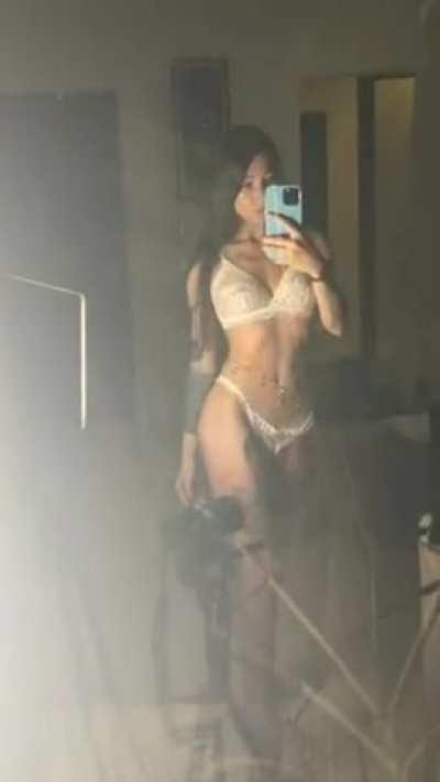 Maria is Online @ Blackmango_mary