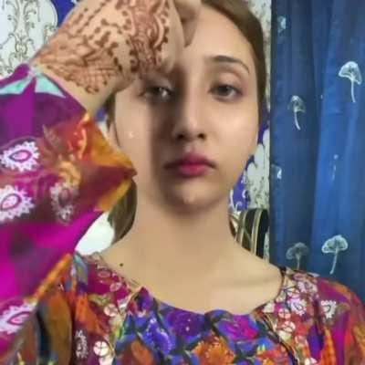 Famous Insta Influencer Exclusive Viral Stuff 😋 Pic's & Total 7 Video's. Download Link in Commentss