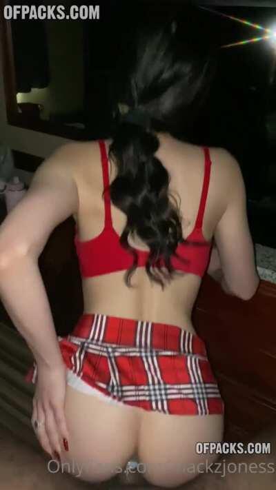 BRAND NEW Mackzjoness Christmas Sextape + Updated Onlyfans Pack! (Link in comment section below this post!)