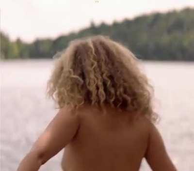 Juno Temple tight naked plot in 'One Percent More Humid'