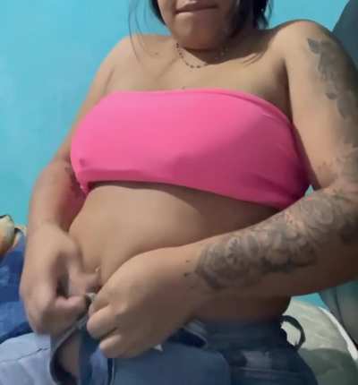 do you like my belly? Do you force me to eat more?🐷🌭🍔🍟🐷🐽