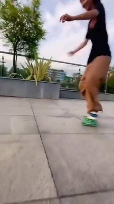 The trick relies on a freewheeling