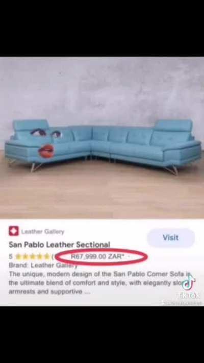 😅🛋️😅 Couch Babe is sooo far from home🤣🤣🤣