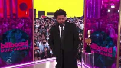 THE DAWN IS COMING!!!