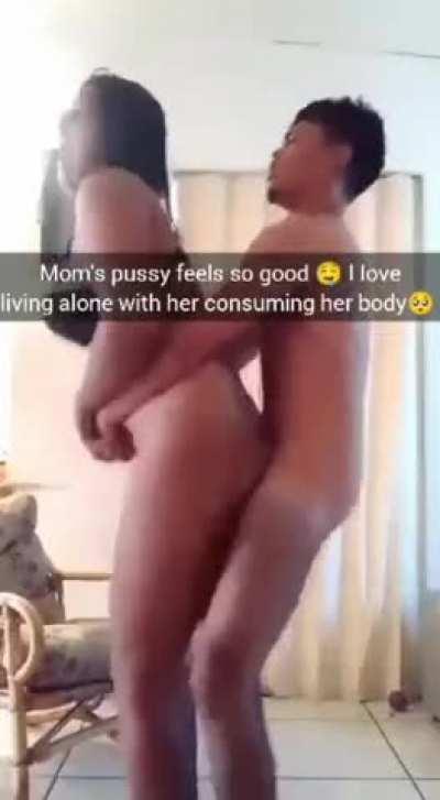 Moms pussy