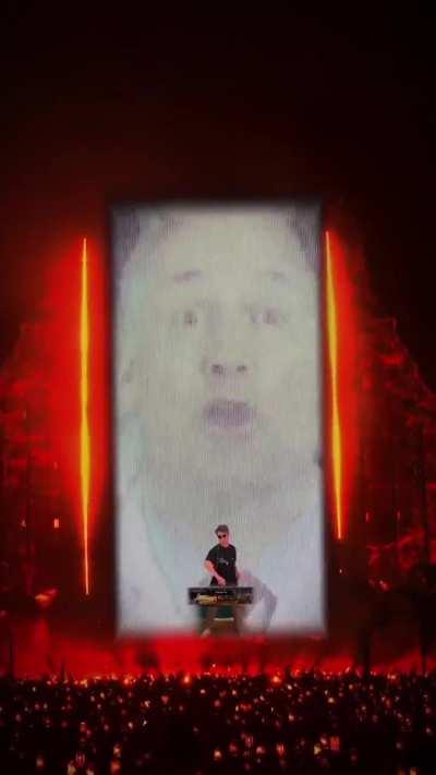 The worst trip-sitter of all time