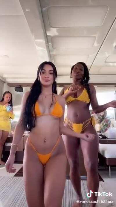 The jiggle at the end 😍