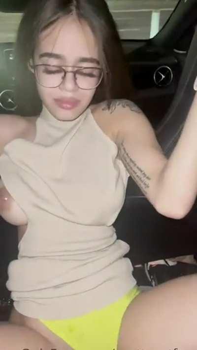 1 tit out, panties on the side & fucked in the car.