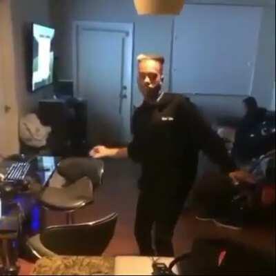 what happens every time i hear syphilis