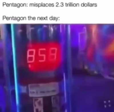 Guy hitting a boxing machine and yelling “9-11”