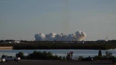 Sunrise —> Day —> Launch: Seamless time lapse and real-time video of today’s liftoff of Falcon 9 and 60 Starlink satellites