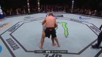 Cross Scissor Trips by Petr Yan