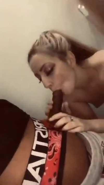 I like to suck dick in risky scenarios lol and I have got no shame about it 😈😛