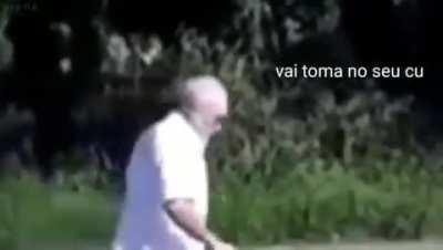 Vai pra casa véi!