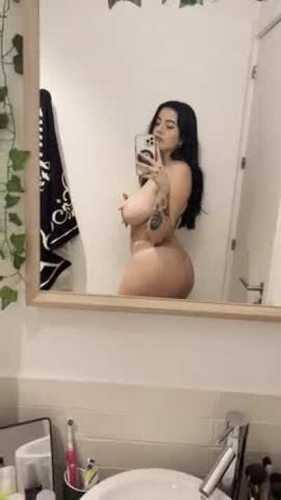 May I rest my GGs on your face?