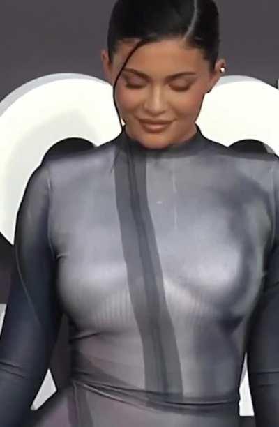 Stunning (2022 Billboard Music Awards)