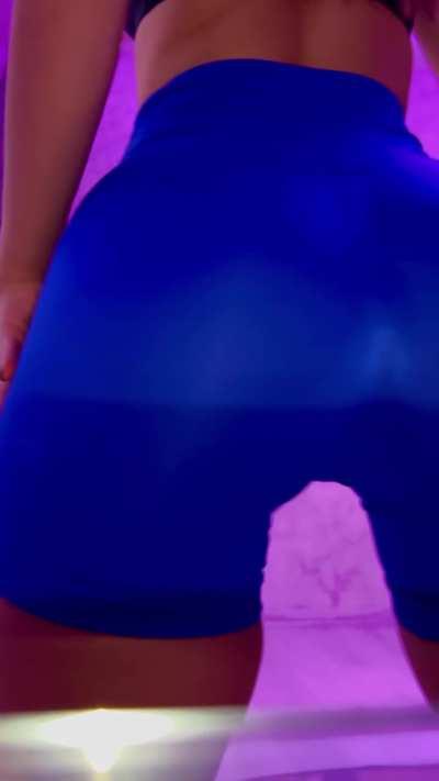 Blue Yoga Pants Flaunting