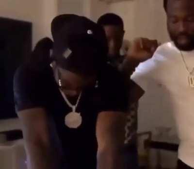 We all got hyped up by the flute don't lie. I saw a similar post in here so I did my version lol I might as well post another one someday if someone else doesn't do it before me 🤣 anyways hope this made you smile have a good day or night!