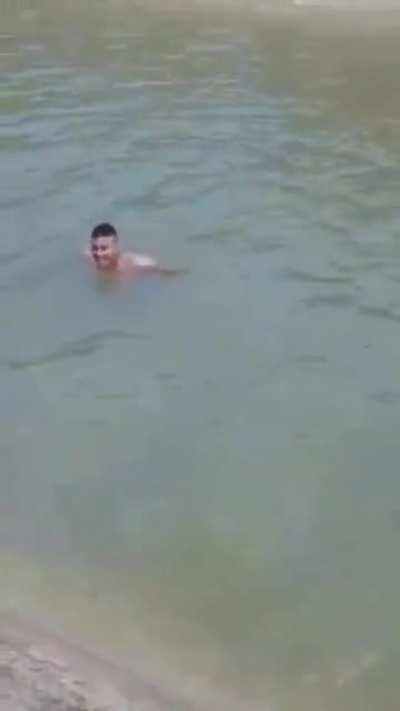 (Failed) Attempt of saving a man from drowning with a fishing net