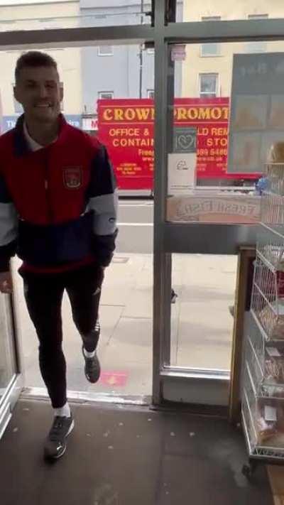 Granit Xhaka visiting Chip Inn Fish Bar