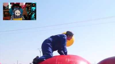 Mientras tanto en un universo paralelo