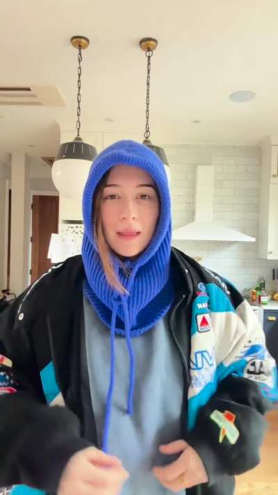 Elsie alone and unemployed after Nov. 8̶t̶h̶ 11th surgery with Insta-doctor | TikTok November 2024