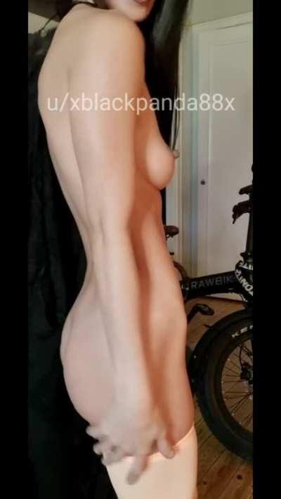 Are you fine fucking my 34y.o mom body🙈