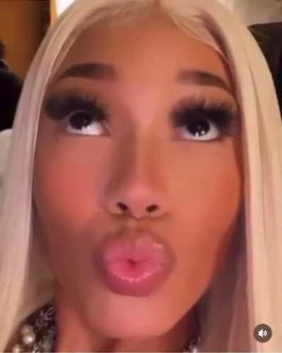 Face card is a 100% valid 😍