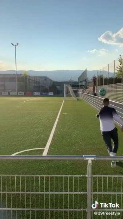 The football skills of OP