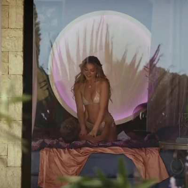 Madelyn Cline - Knives Out compilation