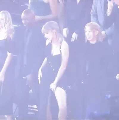 Dancing Taylor