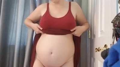 Pregnant Titty Drop for you all!