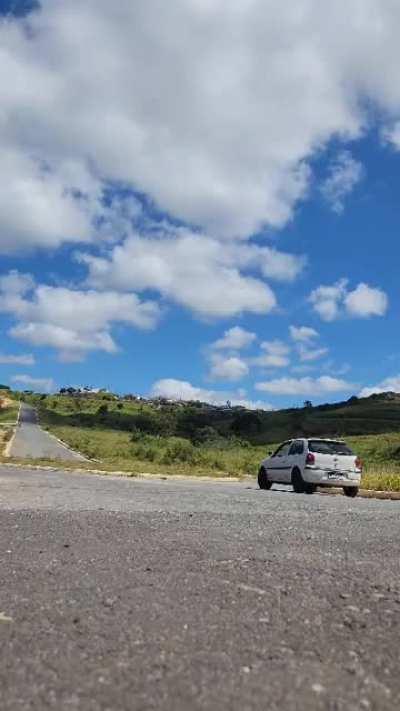 Not everyone can drive like him 