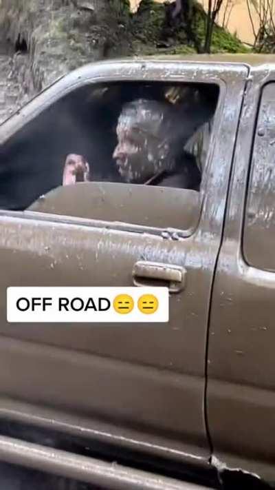 OFF ROAD🤣