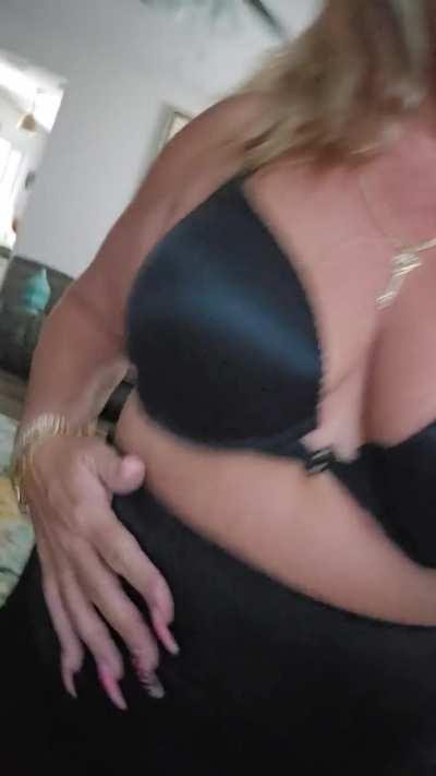 Mommy's going on the town cubs... more info later