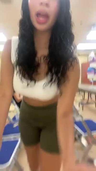 Slight see thru 👀