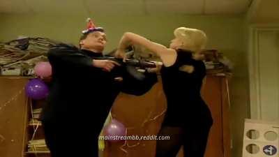 Aleksandra Wozniak Kicks a Man in the Balls in 13 Posterunek 1x23