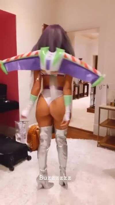 Slutty buzz