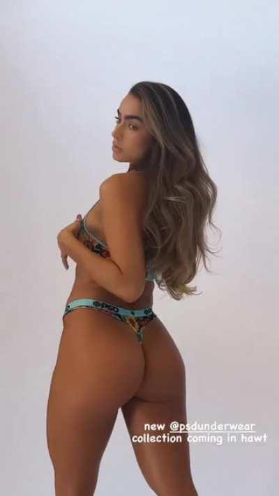 Sommer Ray