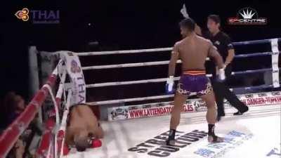 Buakaw highlights (the best of)
